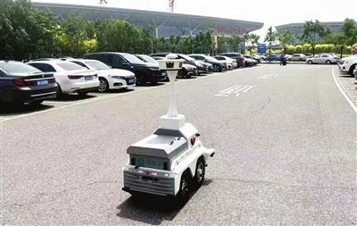 智能停車新體驗(yàn) 天津?yàn)I海機(jī)場停車場服務(wù)升級全解析